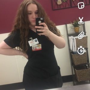 Meet your Posher, Alicia